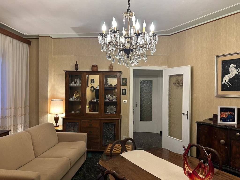 Appartamento a Savona in Via Tardy & B - Foto 3