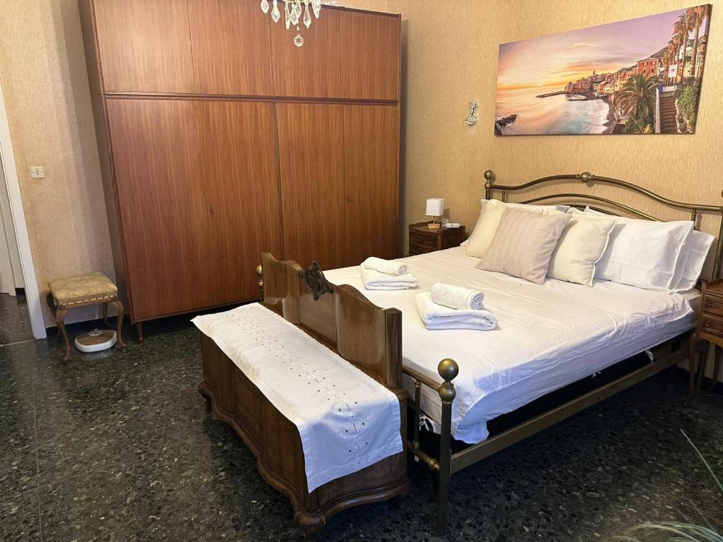 Appartamento a Savona in Via Tardy & B - Foto 4