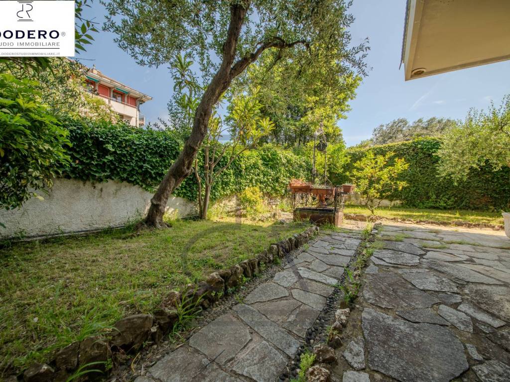 Appartamento a Genova in Viale delle Palme - Foto 5