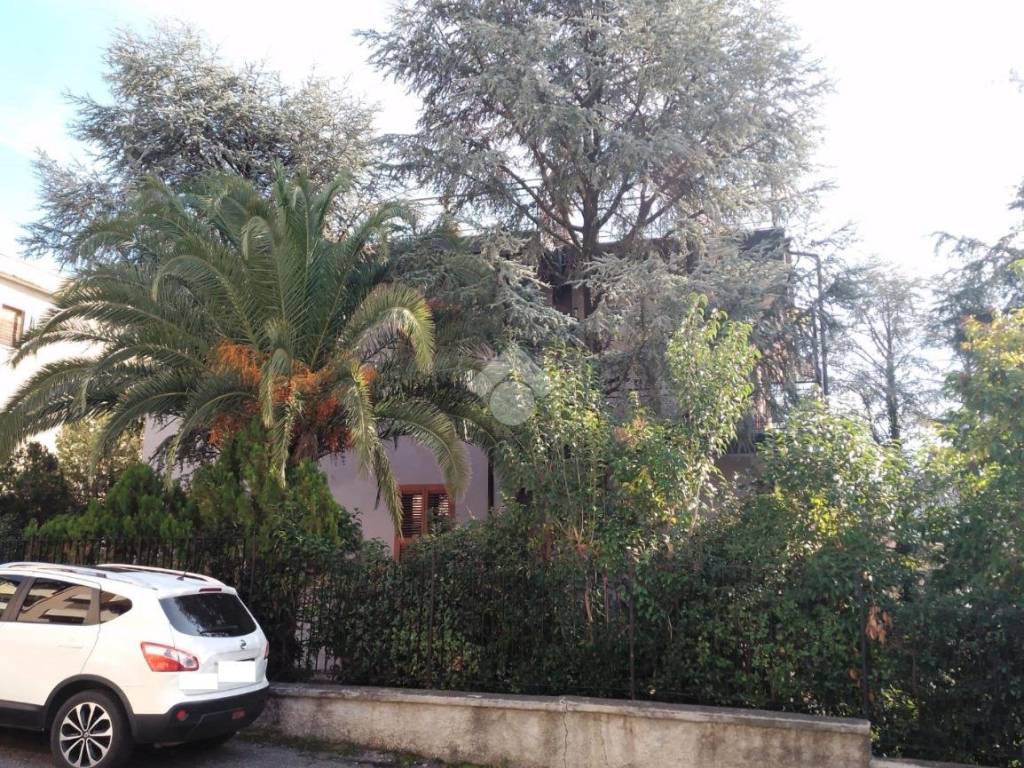 Villa a Castrolibero in Via Don Milani, 5 - Foto 2