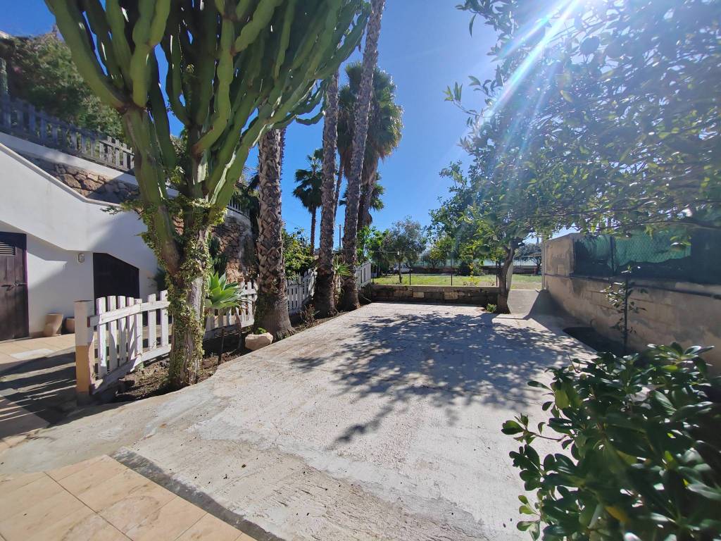 Villa a Noto in Via Elorina, 4 - Foto 4