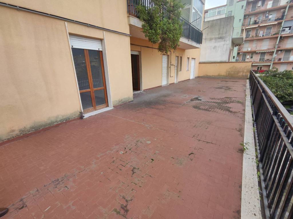 Appartamento a Giarre in Via Rosolino Pilo - Foto 2