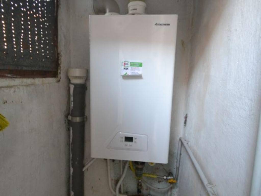 Appartamento a Pinerolo in Via Vincenzo Gioberti, 5 - Foto 2