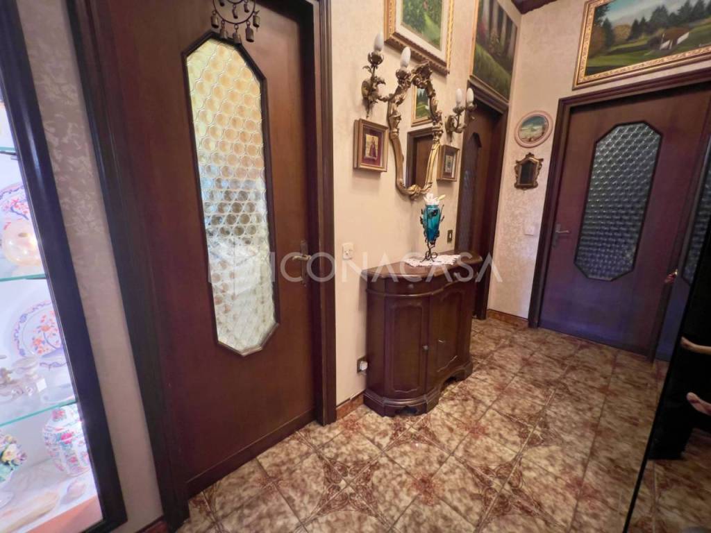 Appartamento a Monza in Via Ettore Reina, 4 - Foto 2