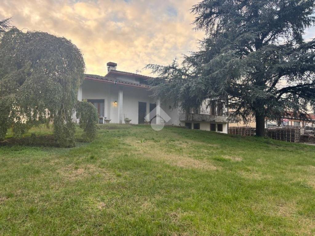 Villa a Solesino in Via VI Novembre - Foto 2