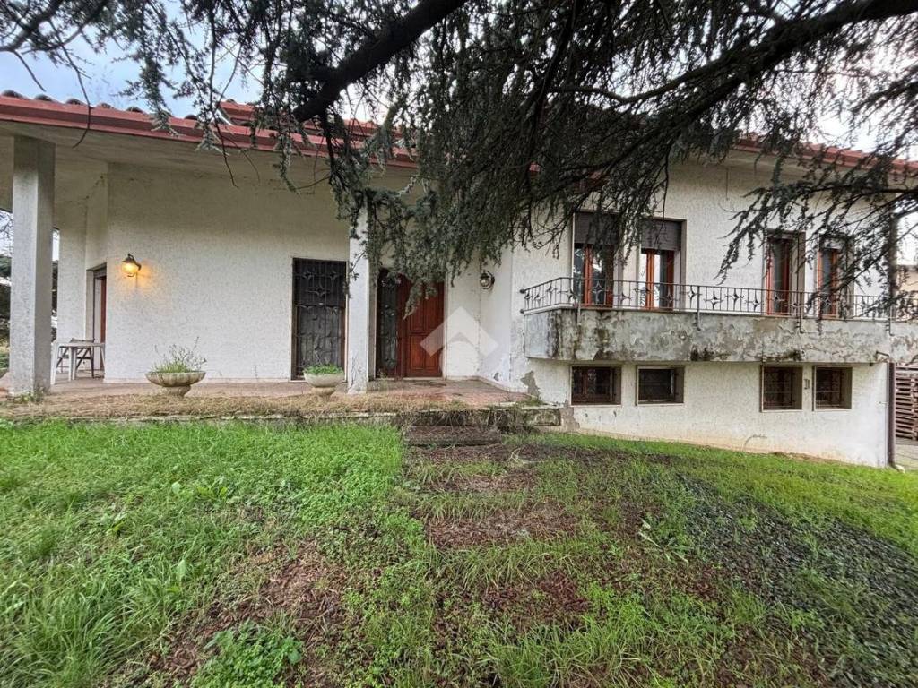 Villa a Solesino in Via VI Novembre - Foto 4