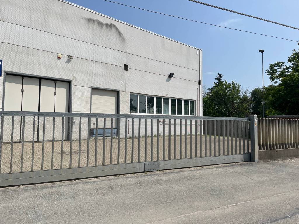 Immobile a Borgomanero in Via Novara - Foto 3