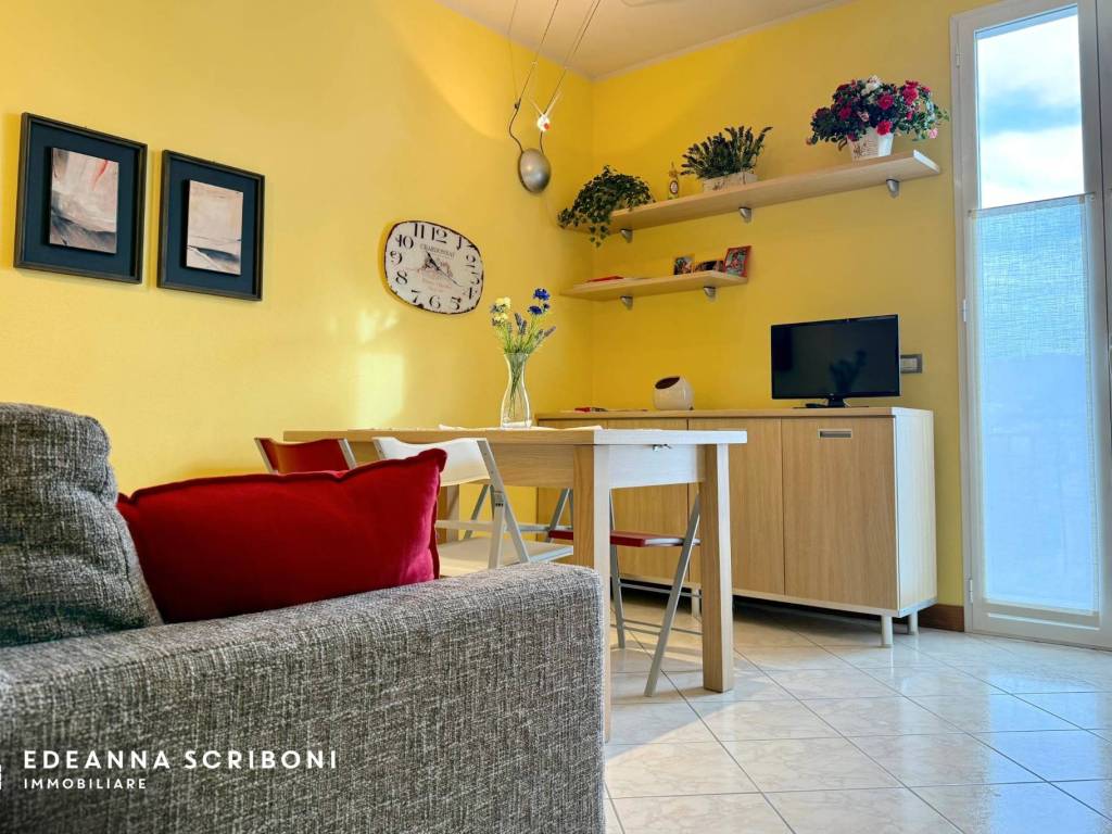 Appartamento a Andora in Via Marchese Del Vasto 1 - Foto 3