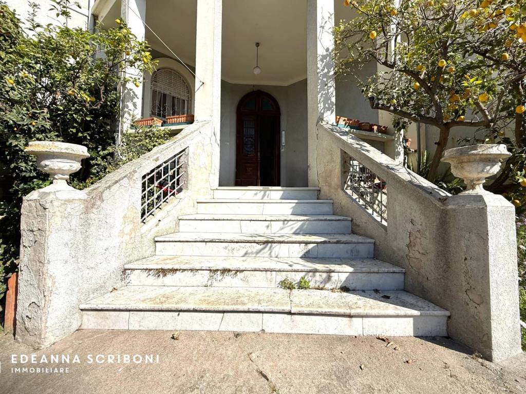 Casa indipendente a Andora in Via Del Poggio 53 - Foto 2