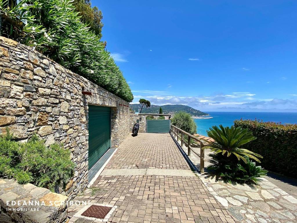 Villa a Andora in Via Aurora - Foto 2