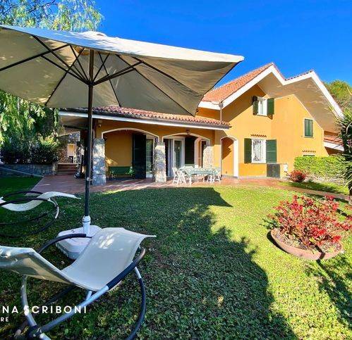 Villa a Andora in Strada Della Cornice 21 - Foto 2