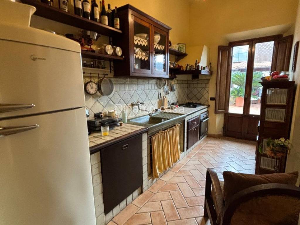 Casa indipendente a Prato in Via Pistoiese - Foto 5