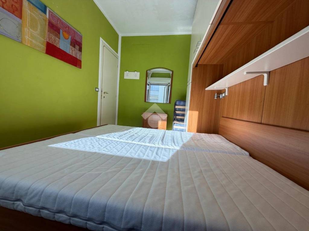 Appartamento a Comacchio in Viale A. Manzoni, 19 - Foto 2