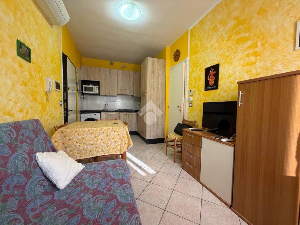 Appartamento a Comacchio in Viale A. Manzoni, 19 - Foto 5