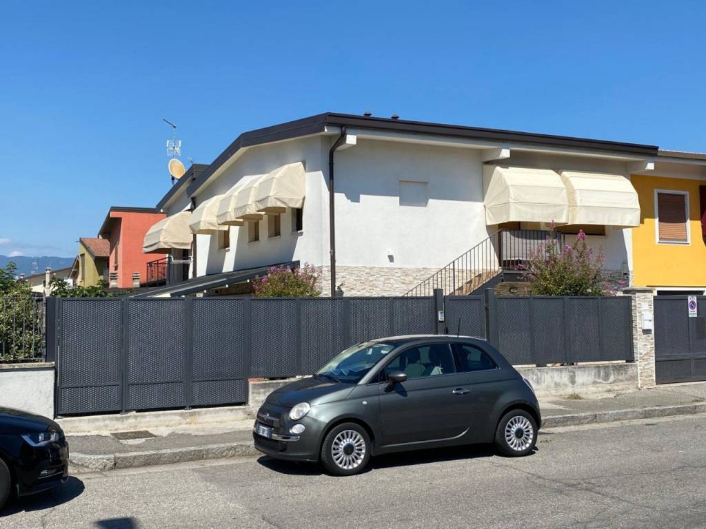 Villa a Brescia in Via Tredicesima Villaggio Sereno 36 - Foto 3
