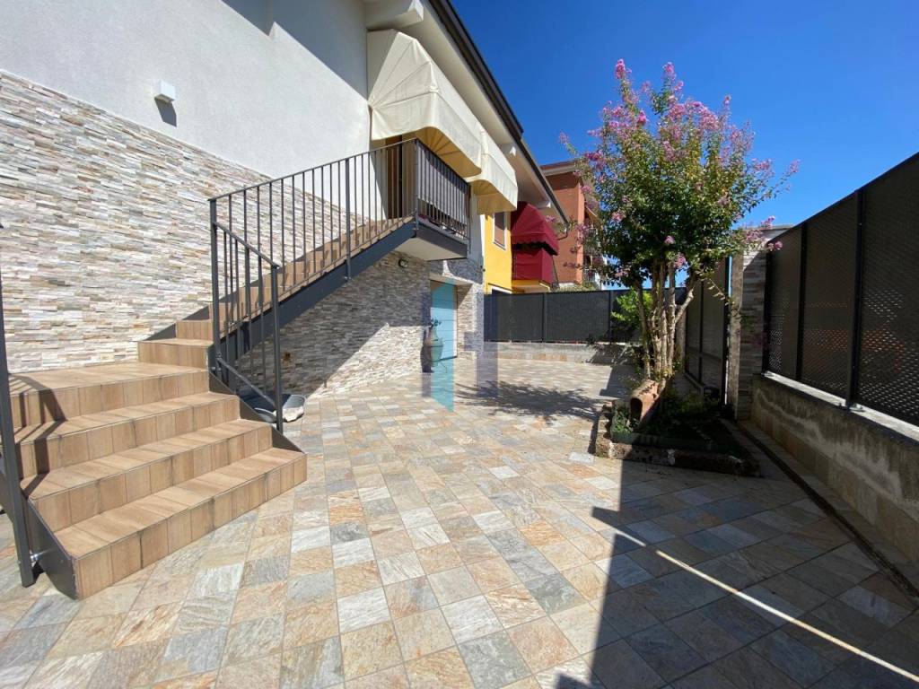 Villa a Brescia in Via Tredicesima Villaggio Sereno 36 - Foto 4