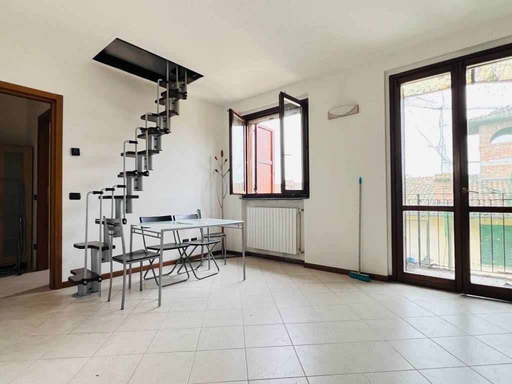 Appartamento a Caselle lurani in Via Francesco Cusani, 9 - Foto 3