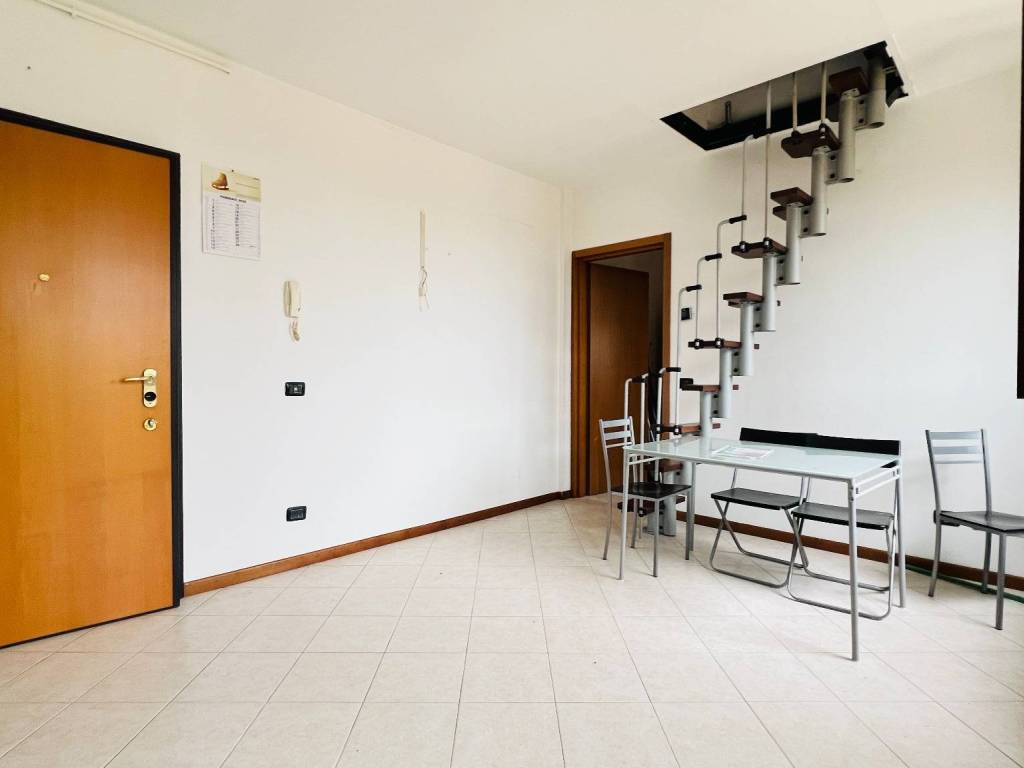 Appartamento a Caselle lurani in Via Francesco Cusani, 9 - Foto 4