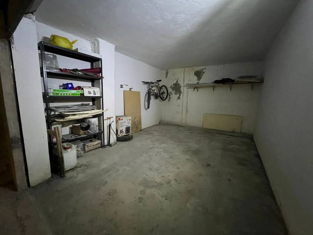 Box / garage a Spotorno in Via Giacomo Puccini No Number - Foto 3