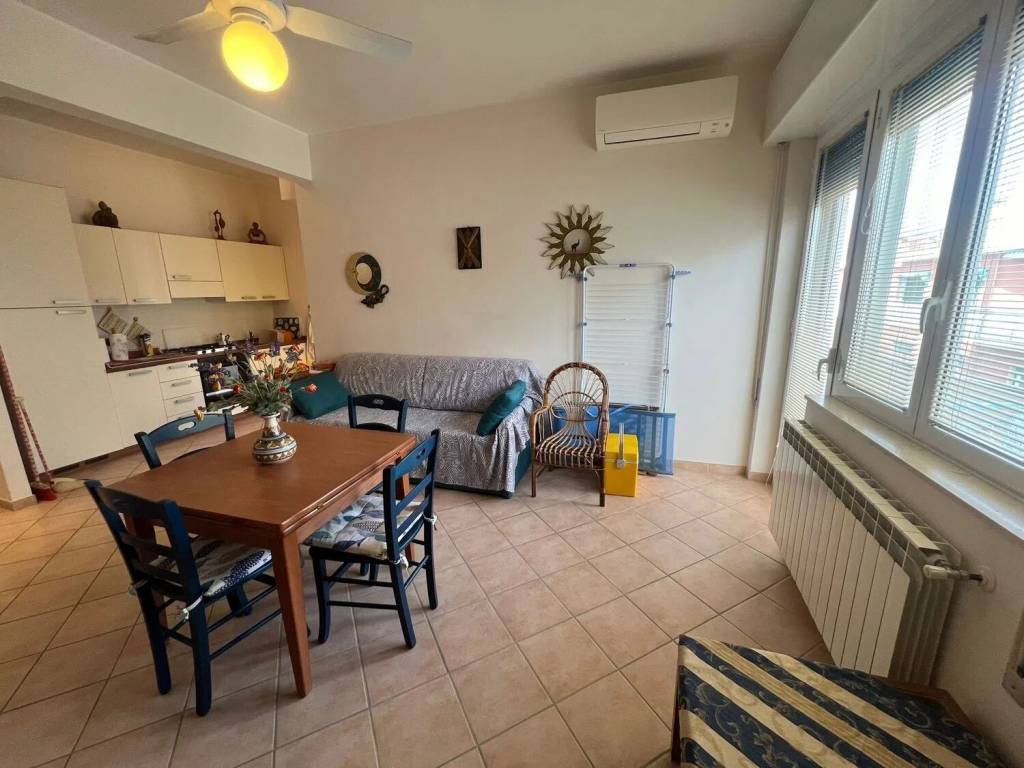 Appartamento a Spotorno in Via Belgio No Number - Foto 3