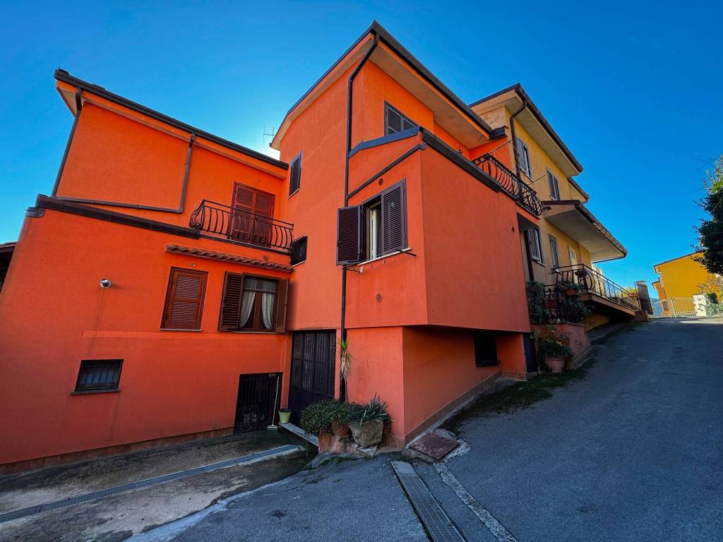 Villetta a schiera a Alatri in Via Colleprata - Foto 3