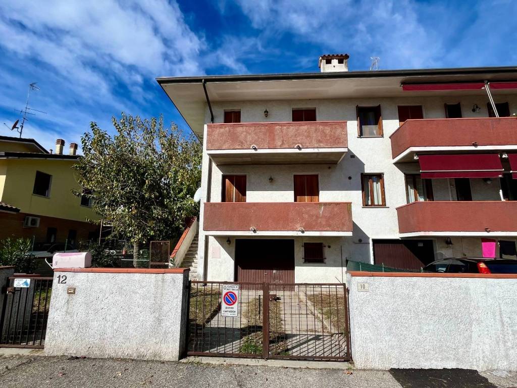 Villa a Masi torello in Via della Repubblica, 12 - Foto 3