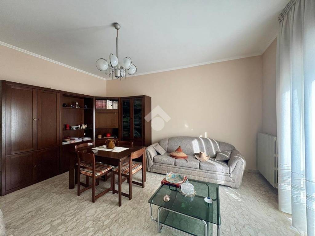 Appartamento a Zumpano in Via Corrado Alvaro, 16 - Foto 3