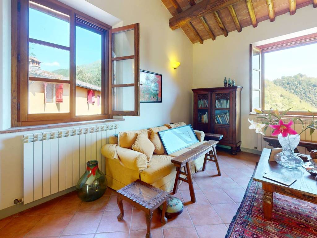 Villa a Coreglia antelminelli in Località Suggrotta - Foto 5