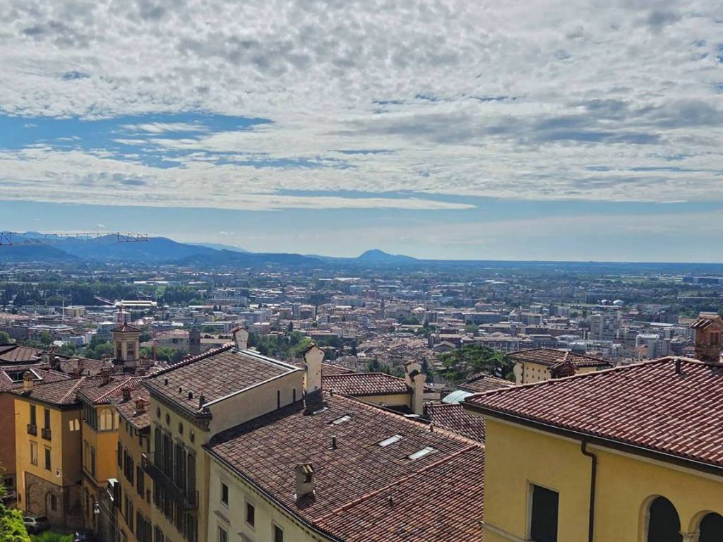 Appartamento a Bergamo in Via Porta Dipinta - Foto 2