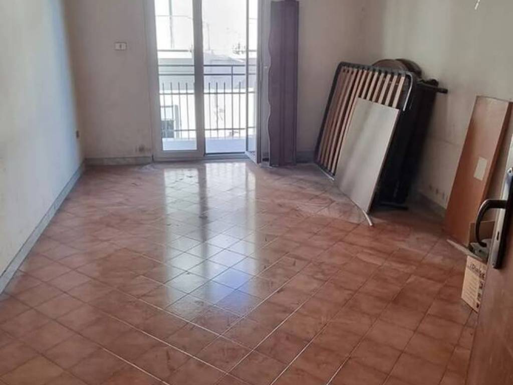 Appartamento a Afragola in Corso Cso Vittorio Emanuele - Foto 4