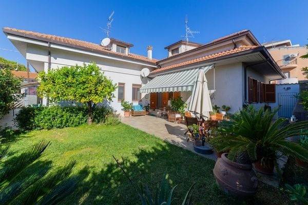 Villa a Pescara in Via Sacco - Foto 2