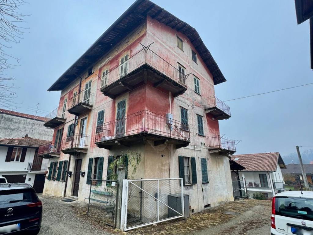 Appartamento a Pollone in Via Pier Giorgio Frassati, 94 - Foto 2
