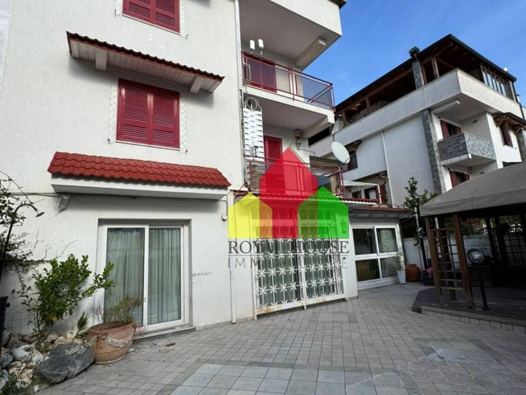 Villa a Giugliano in campania in Via Aviere Mario Pirozzi, 68 - Foto 2