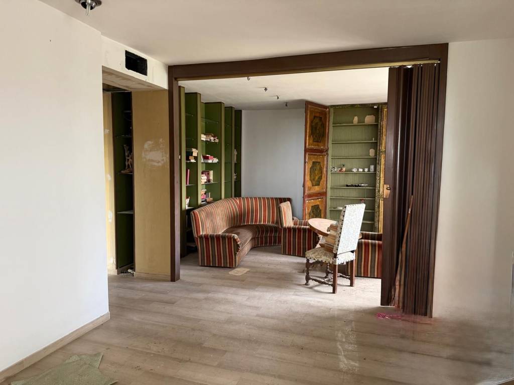 Villa a Gioia del colle in Via Lagomagno - Foto 4