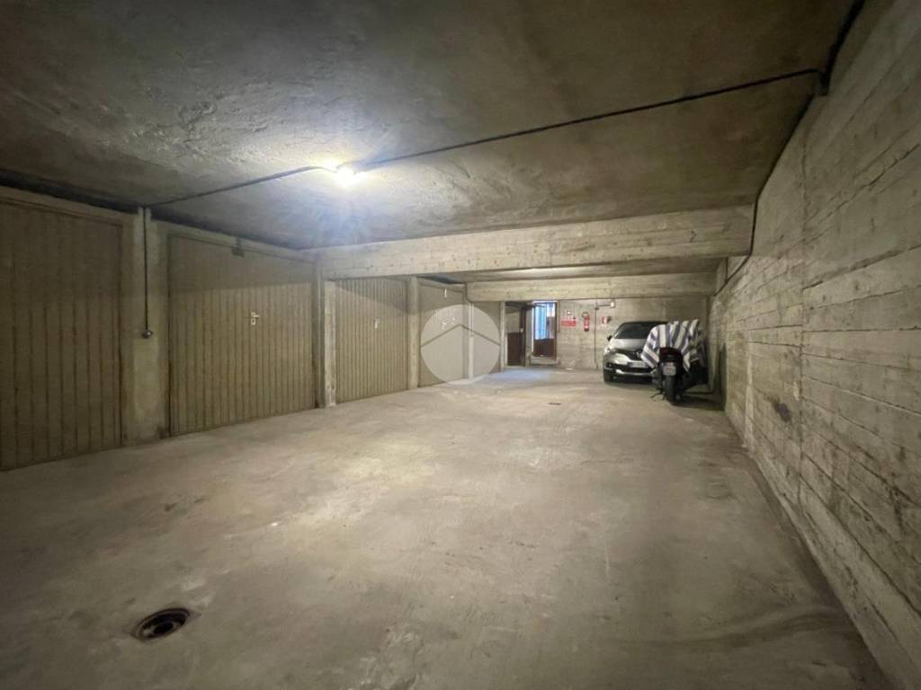 Box / garage a Asti in Vicolo Gorizia, 8 - Foto 2