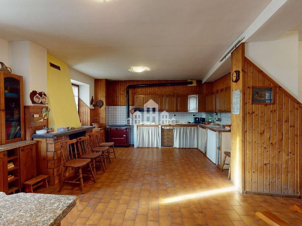 Casa indipendente a Ivrea in Via Aosta, 42 - Foto 3