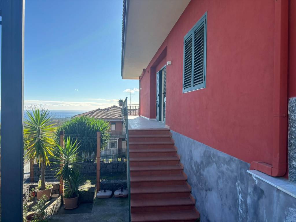 Villa a Santa venerina in Via Passopomo - Foto 2