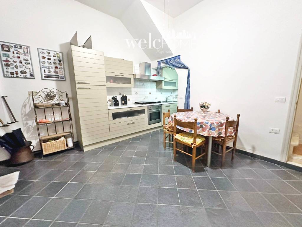 Casa indipendente a Campi bisenzio in Via Mezzo - Foto 3