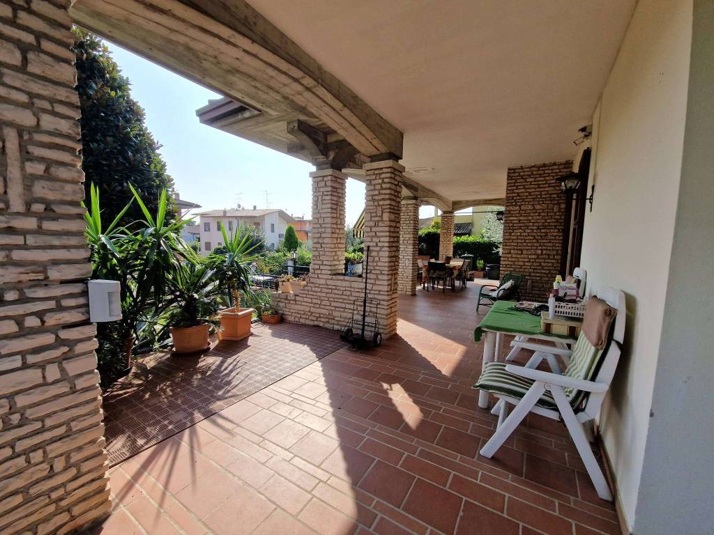 Villa a Sirmione in Via Todeschino, 1 - Foto 5