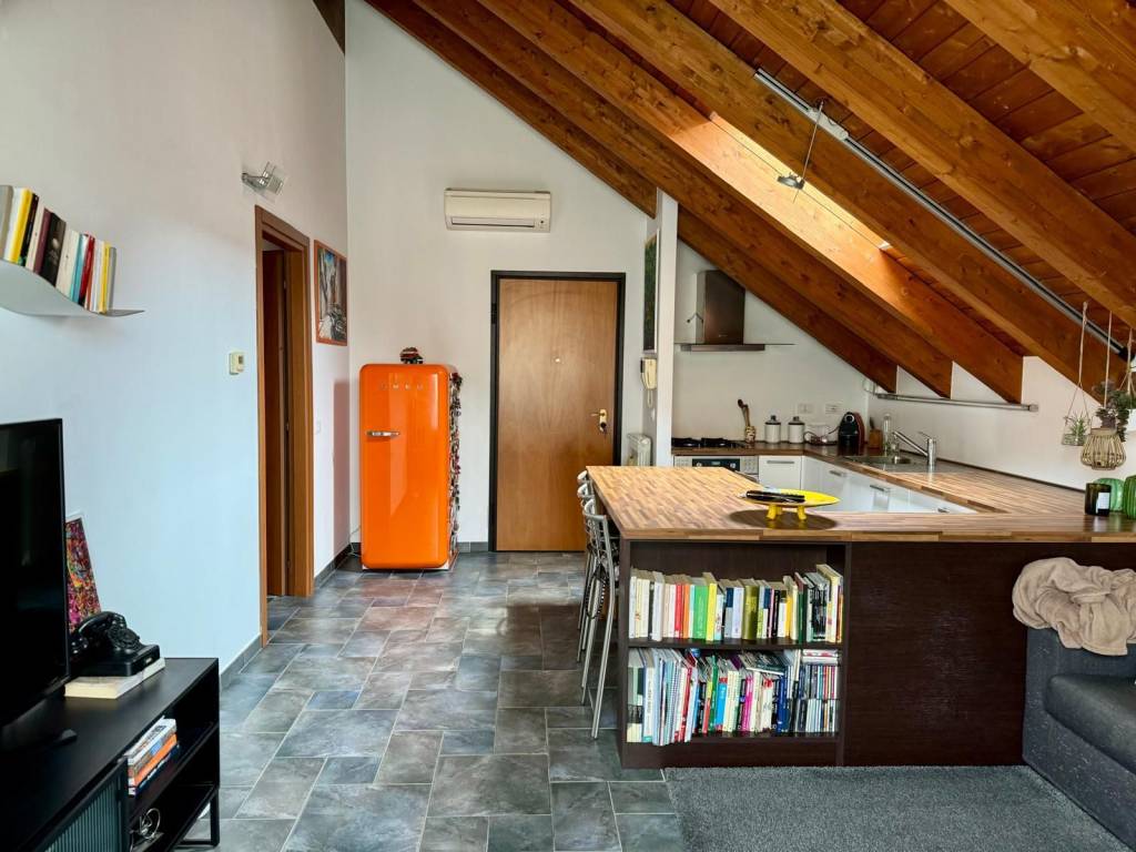 Attico / mansarda a Casatenovo in Via della Somaglia, 3 - Foto 2