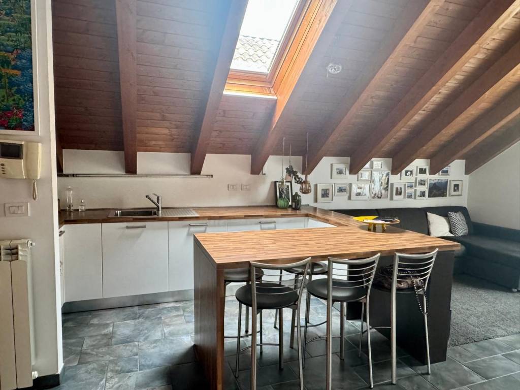 Attico / mansarda a Casatenovo in Via della Somaglia, 3 - Foto 4