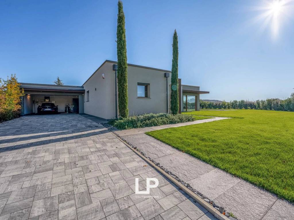 Villa a Angera in Via Cervino - Foto 4