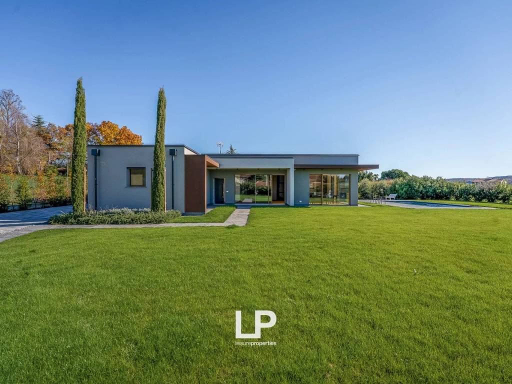 Villa a Angera in Via Cervino - Foto 5