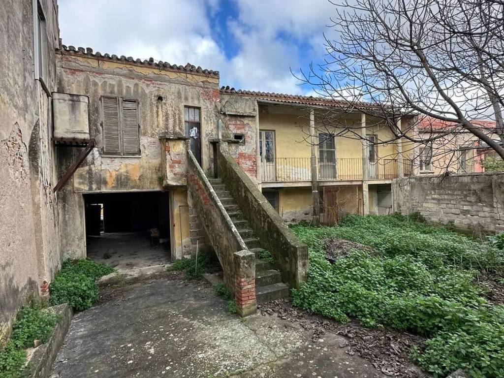 Villa a Oristano in Via Francesco Crispi No Number - Foto 4