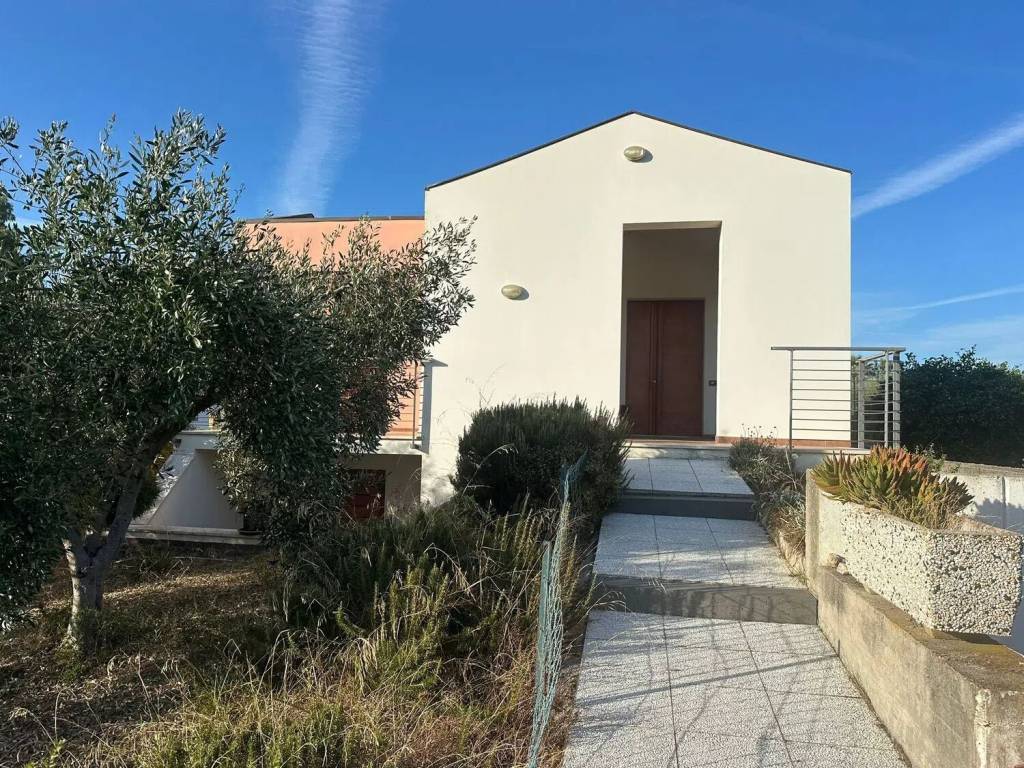 Villa a Palmas arborea in Via Salvatore Firinu, 3 - Foto 4