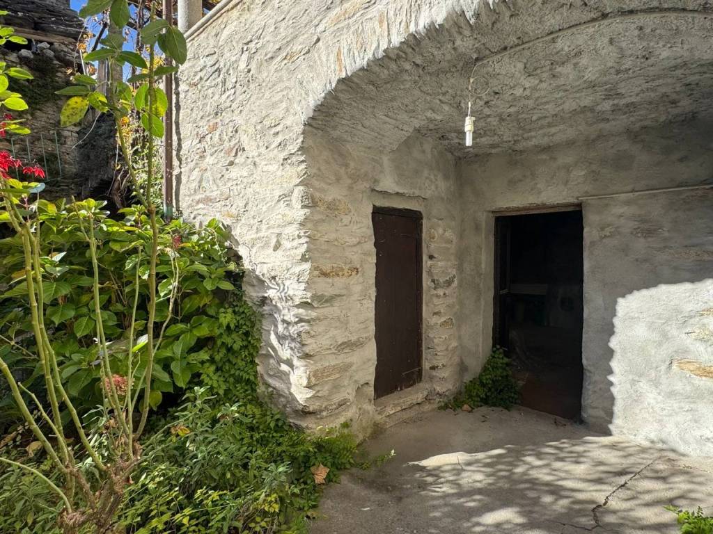 Casa indipendente a Piedimulera in Località Piana, 11 - Foto 3