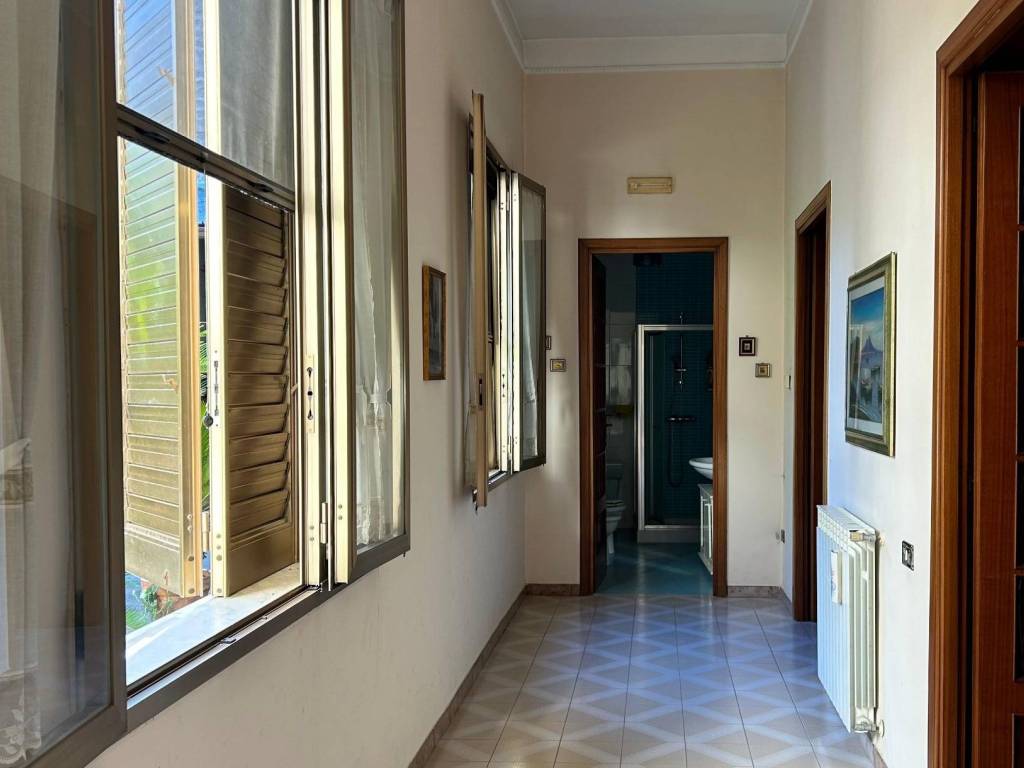Casa indipendente a Macerata campania in Via Umberto I - Foto 3