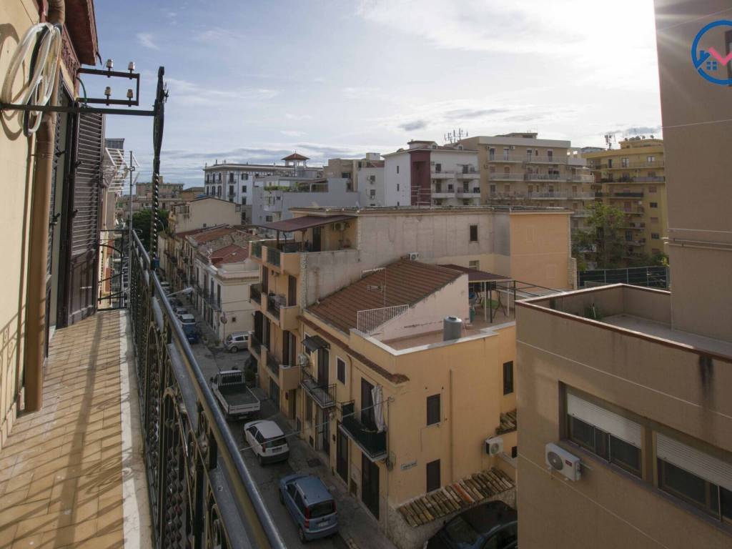 Appartamento a Palermo in D'Ossuna, 33 - Foto 2