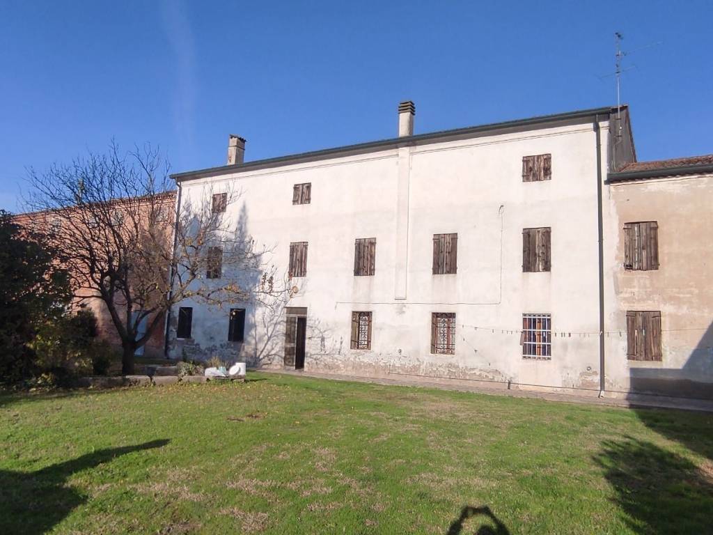 Rustico / casale a Cerea in Via Ca' del Lago - Foto 2