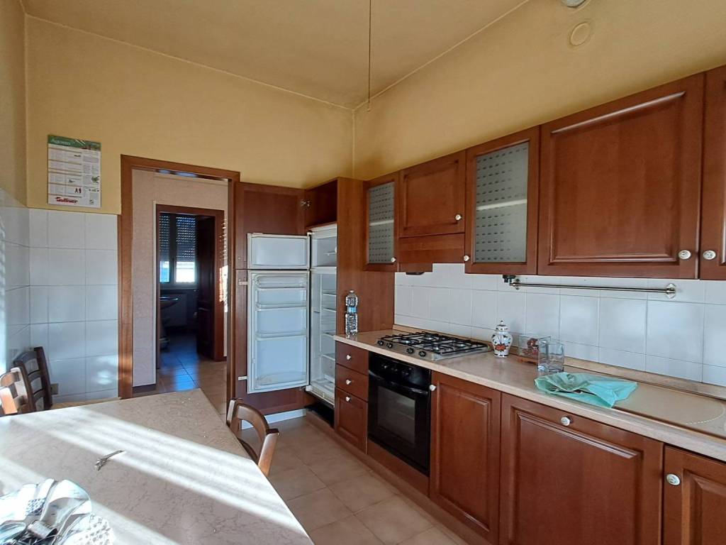 Appartamento a Casteggio in Via Teresio Bernini - Foto 2